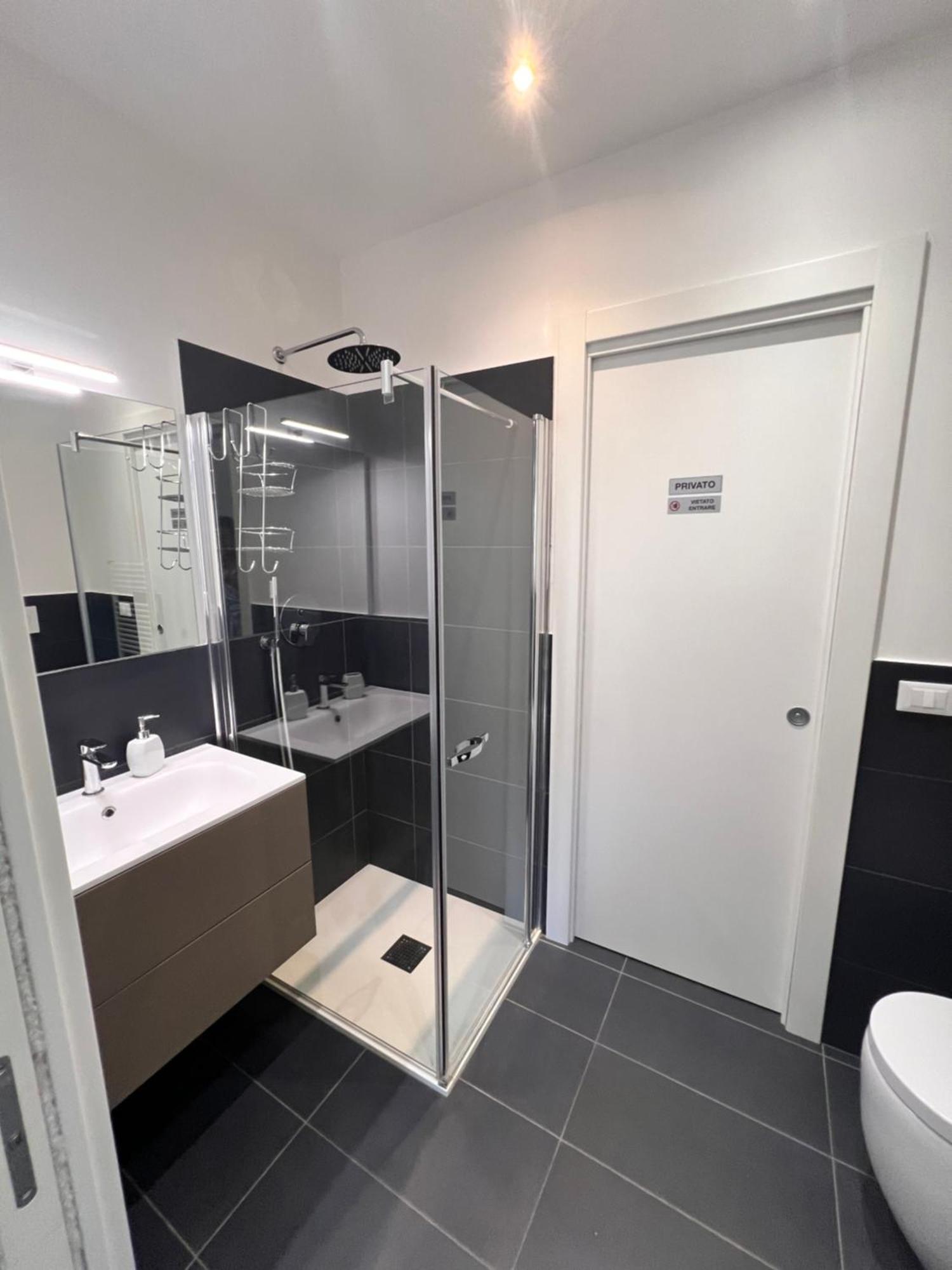 Panigale Deluxe Apartment โบโลญญา ภายนอก รูปภาพ
